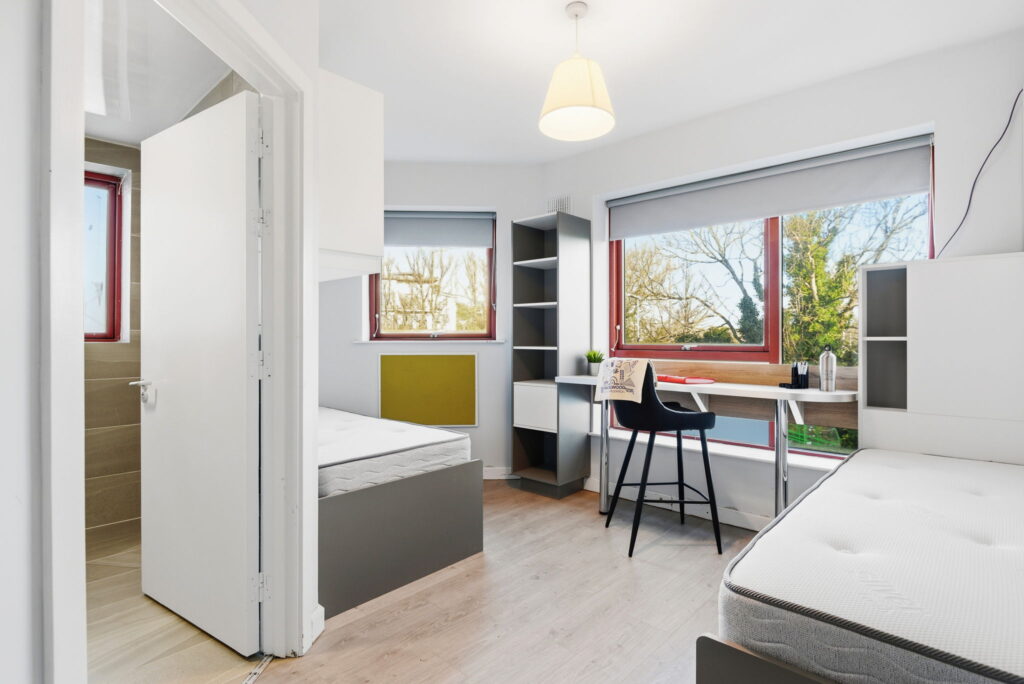 Double Ensuite
